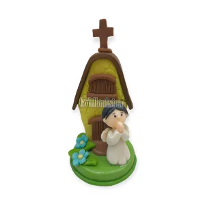 Adorno de Porcelana Capilla con Cruz y Nene Rezando