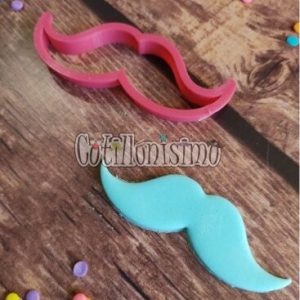 Alternative view of Cortante Bigote
