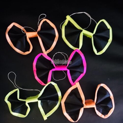 Moño Negro Con Borde Fluo X5 (Friselina)