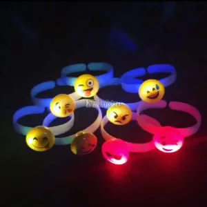 Pulsera Rigida Emoticones (LED)