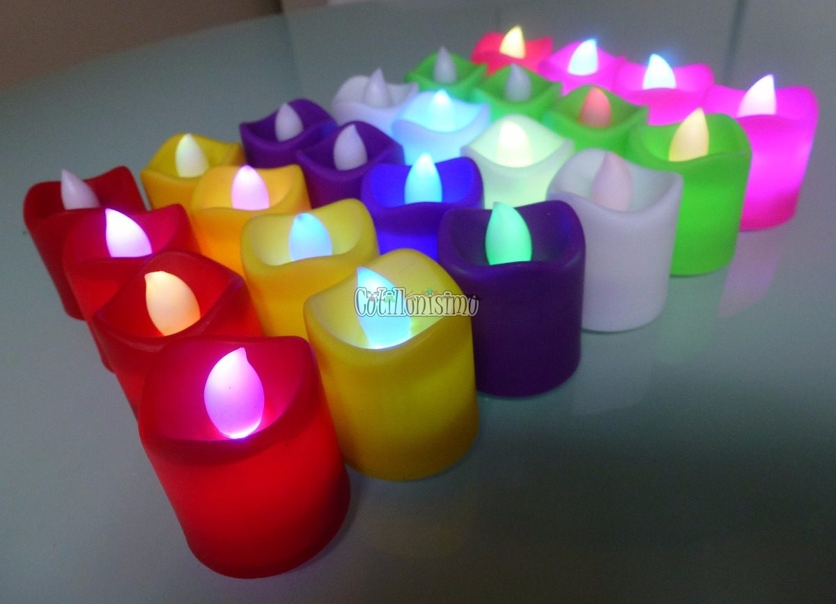 Vela Chica Ondulada PLASTICO COLOR Luz Calida (LED) - Imagen 2